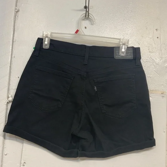 Levi’s mid length shorts size 27 - Picture 5 of 6
